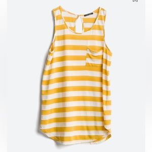 PAPERMOON Eagan One Pocket knit top